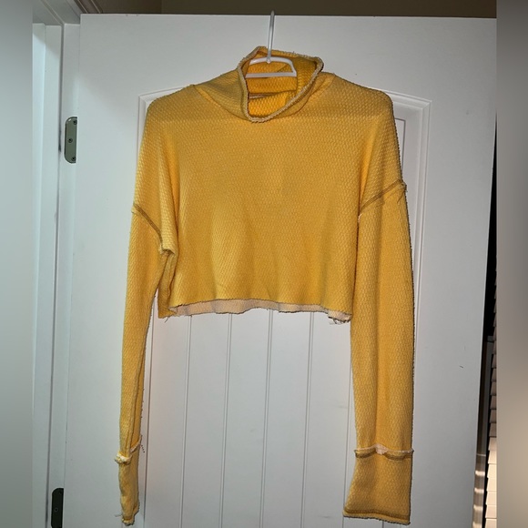 Urban Outfitters Tops - NWT Urban Outfitters Raw Hem Yellow Crop Top